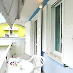 Luna Apartment *